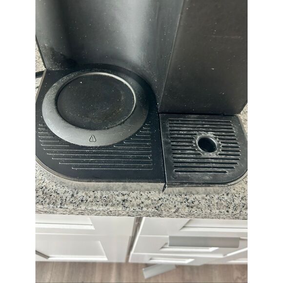 Keurig essential dual coffee maker pods and coffee ground coffee maker - Picture 4 of 5